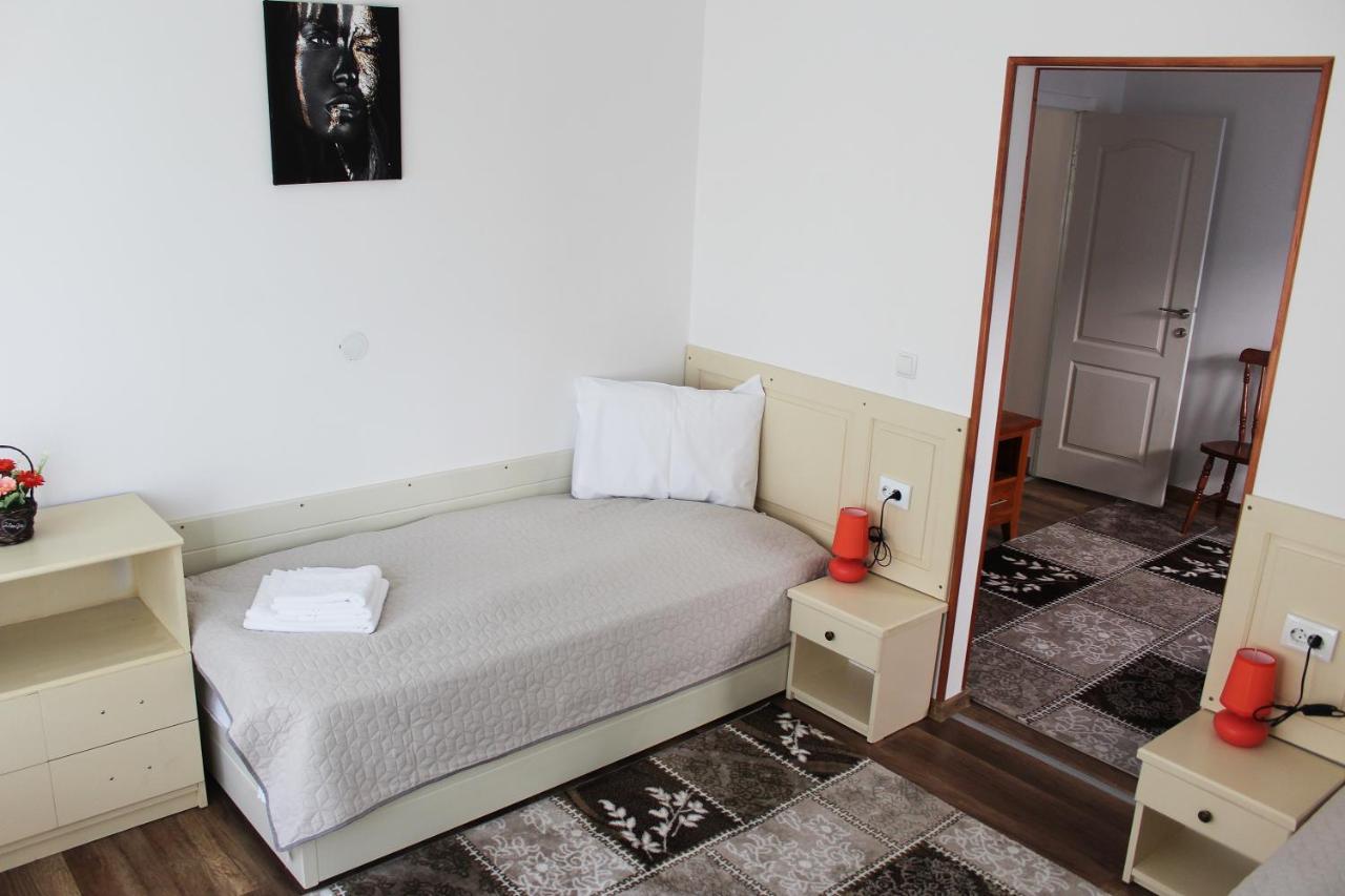 Vila Onix Săcueni Exterior foto