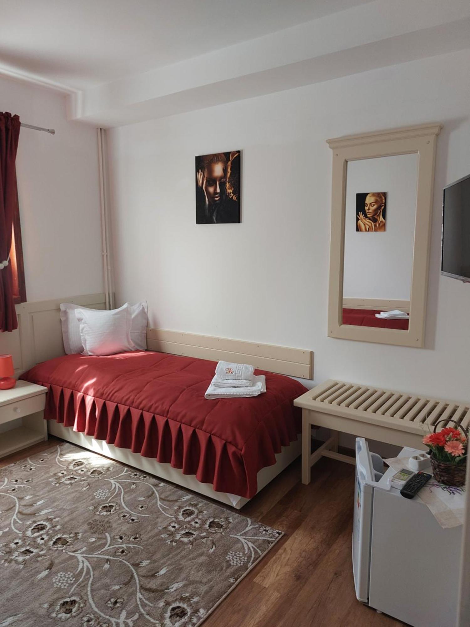 Vila Onix Săcueni Exterior foto